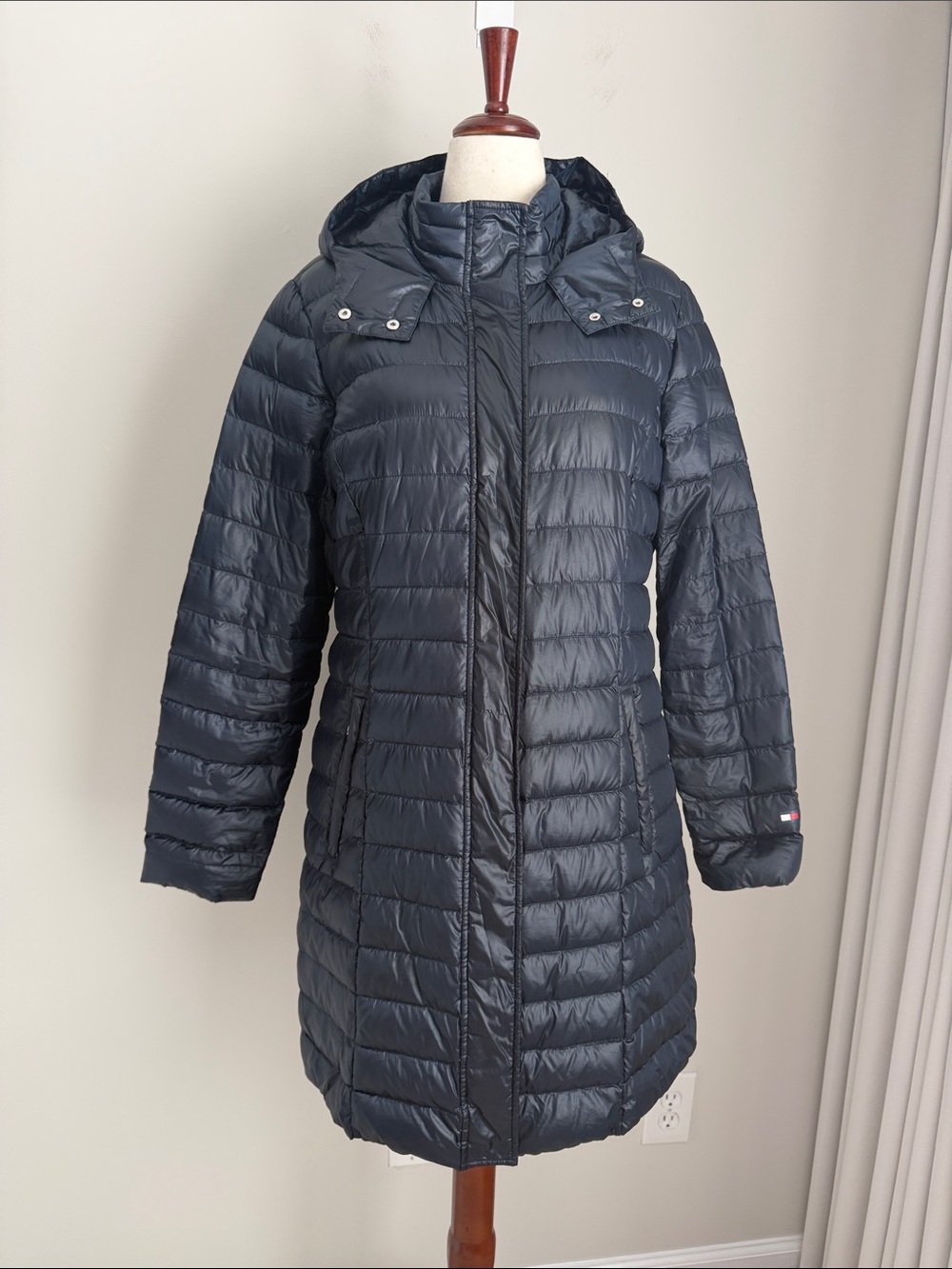 Tommy Hilfiger Women’s Lightweight Packable Down Puffer Coat Hooded Longline L